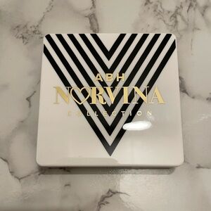 Anastasia Beverly Hills Norvina Mini Pro Pigment Palette
